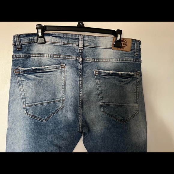 Jeans - Picture 4 of 5